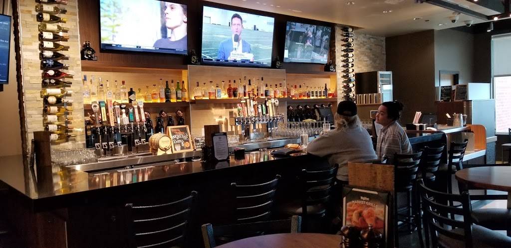 Hy-Vee Market Grille | restaurant | 405 E Nifong Blvd, Columbia, MO 65201, USA | 5734426349 OR +1 573-442-6349