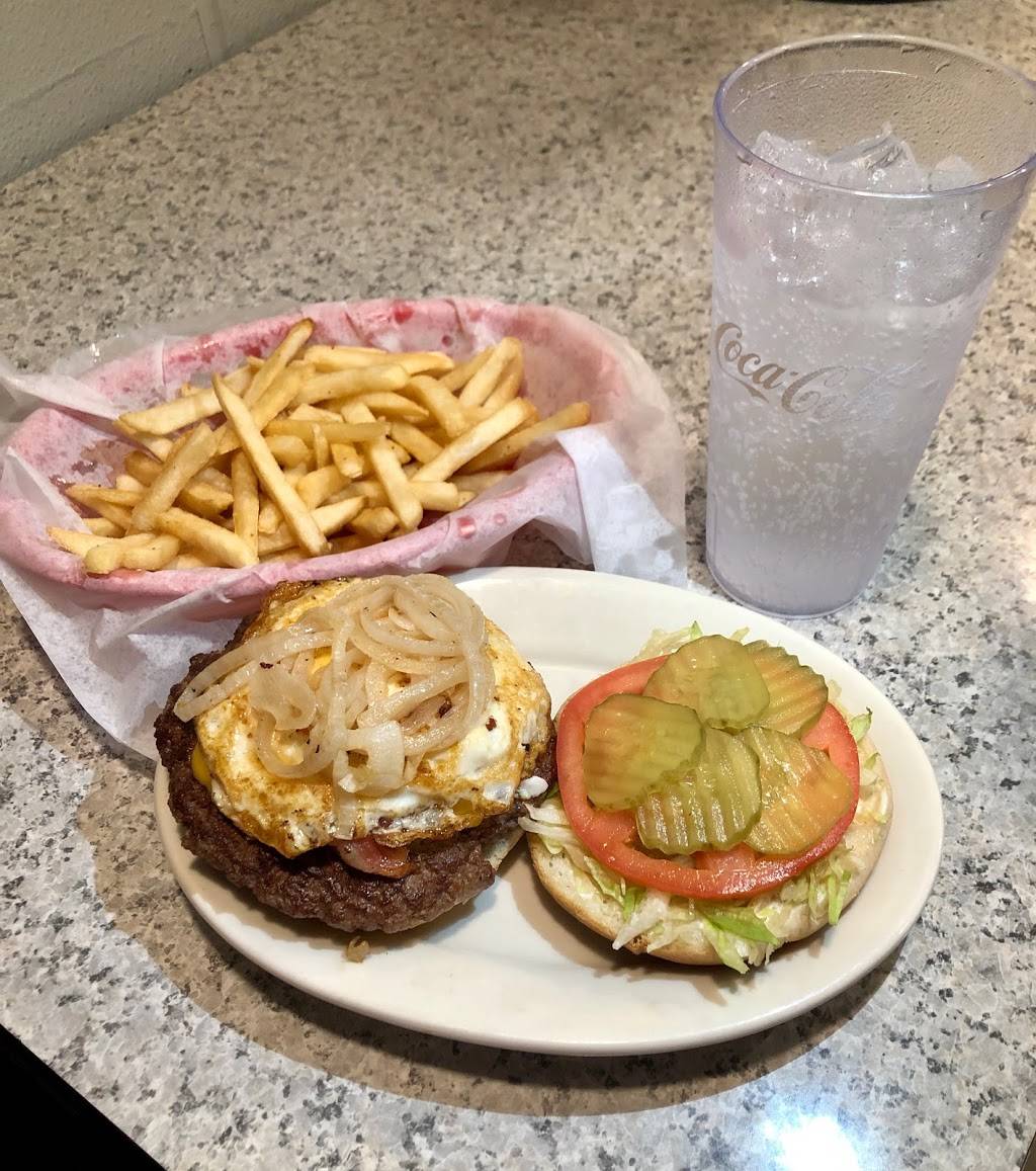 Jess Main Street Bar and Grill | restaurant | 915 E Main St, Luray, VA 22835, USA | 5406695236 OR +1 540-669-5236