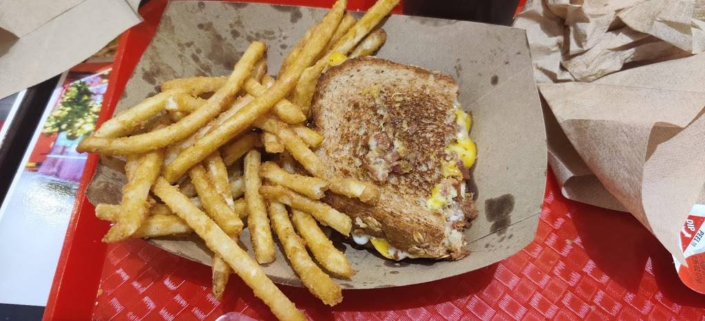 Planet Grilled Cheese - Citrus Park Mall | restaurant | 8007 Citrus Park Town center mall Suite FC7, Tampa, FL 33625, USA | 8135220829 OR +1 813-522-0829