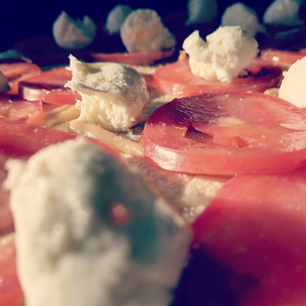 Matunuck Pizza Pie Co. | restaurant | 920 Matunuck Beach Rd, South Kingstown, RI 02879, USA | 4017924977 OR +1 401-792-4977