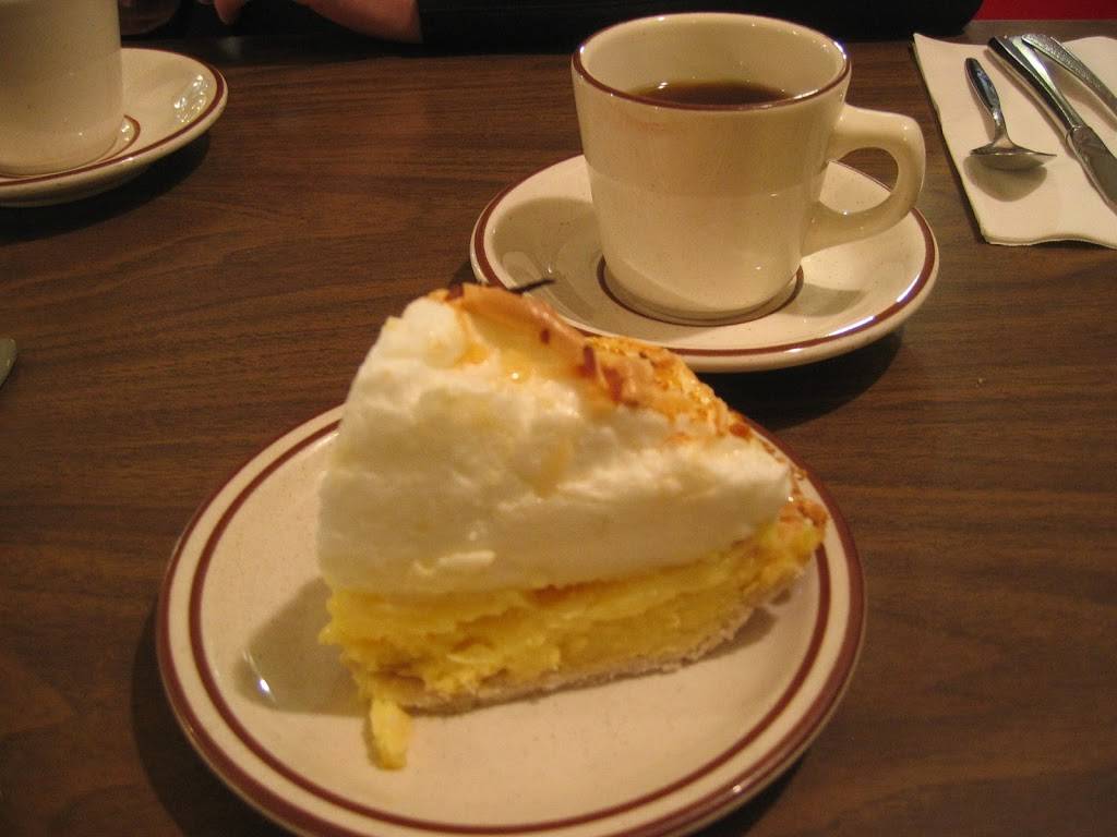 Girard Dinor | restaurant | 222 Main St W, Girard, PA 16417, USA | 8147744888 OR +1 814-774-4888