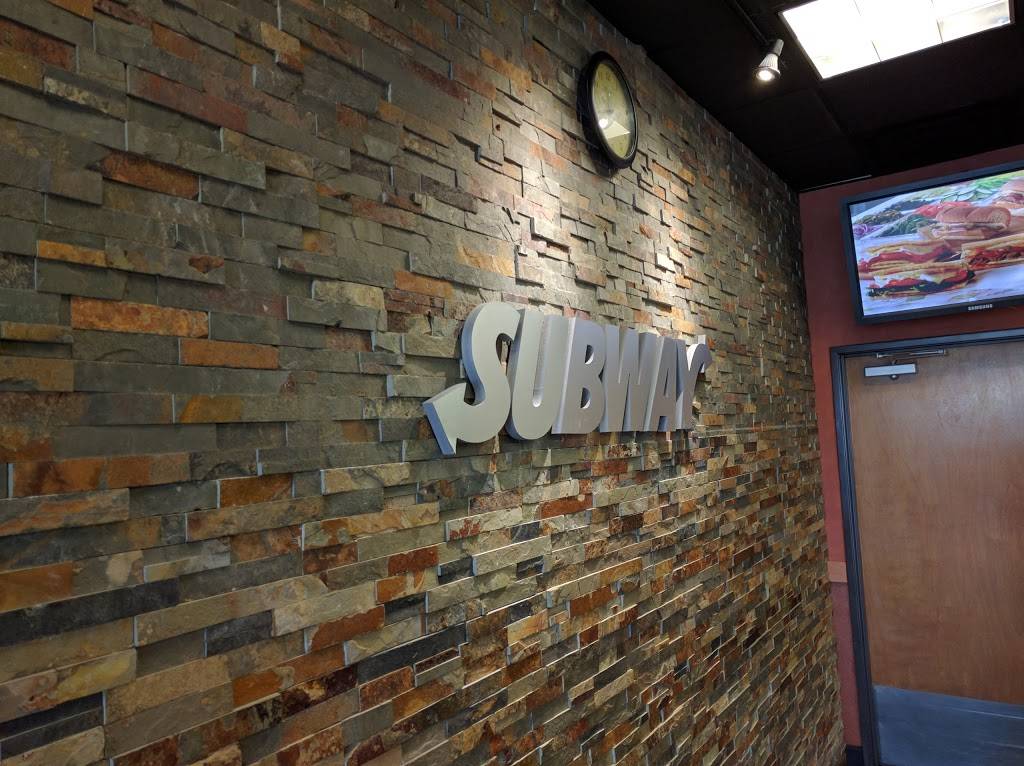 Subway Restaurants | restaurant | 6238 Wilshire Blvd, Los Angeles, CA 90048, USA | 3239392792 OR +1 323-939-2792