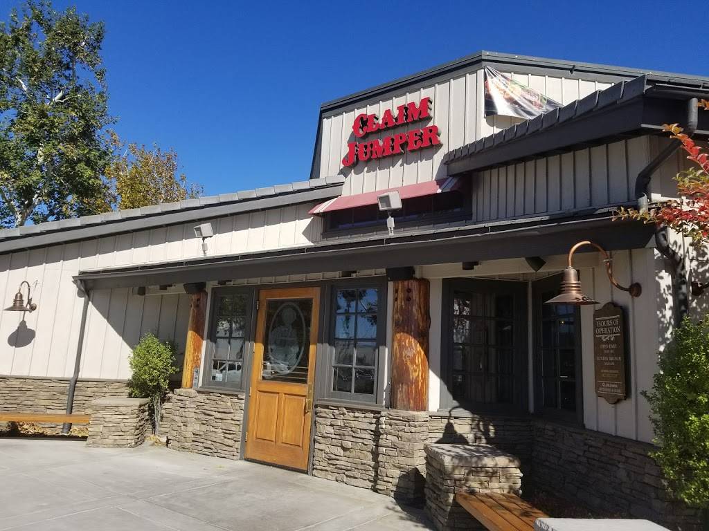 Claim Jumper Restaurants | restaurant | 9429 Tampa Ave, Northridge, CA 91324, USA | 8187182882 OR +1 818-718-2882