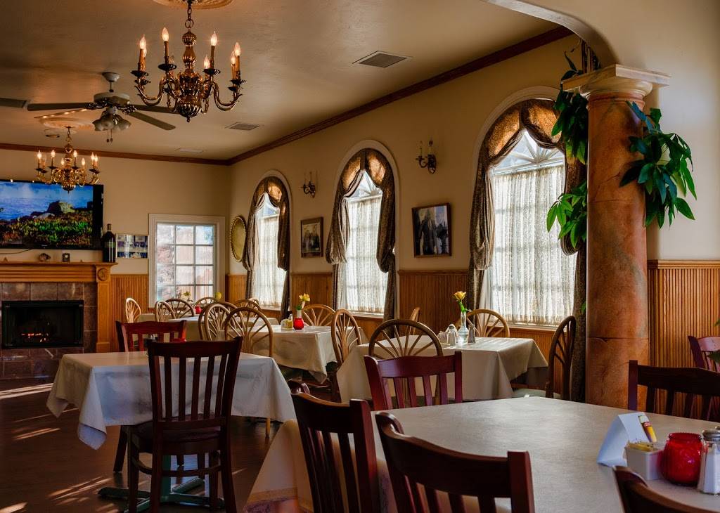 Petra Restaurant | restaurant | 477 Lighthouse Ave, Pacific Grove, CA 93950, USA | 8316492530 OR +1 831-649-2530