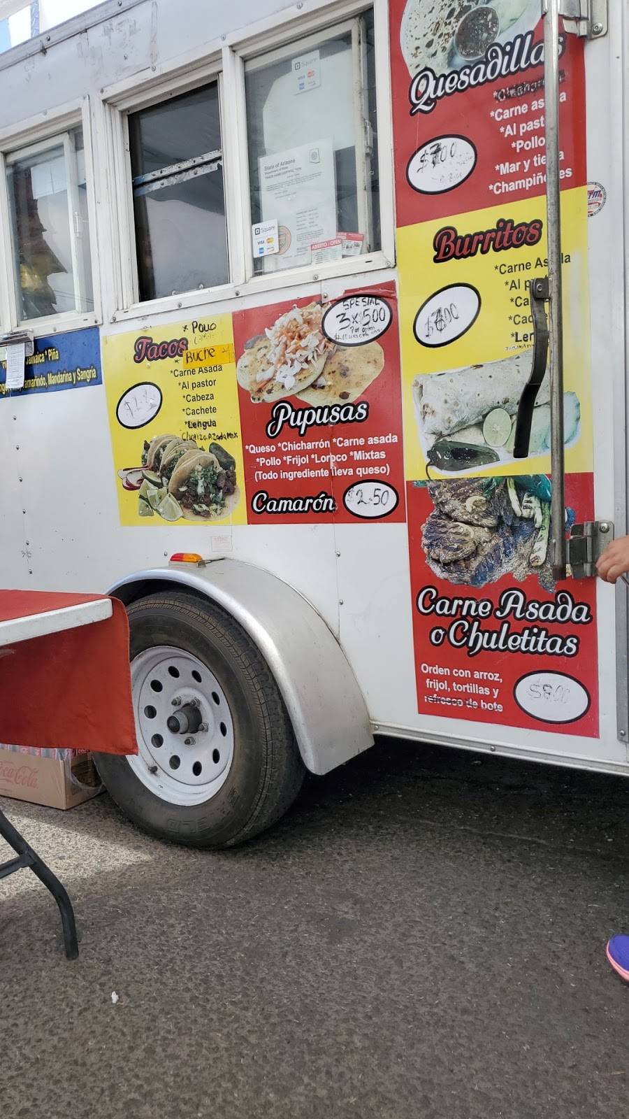 El Quiche Pupusas y Tacos | restaurant | 8946 N 7th St, Phoenix, AZ 85020, USA | 6024737401 OR +1 602-473-7401