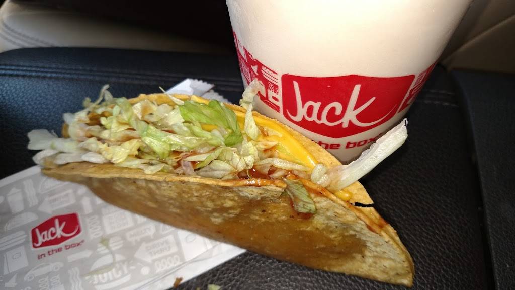 Jack in the Box | restaurant | 36196 Hidden Springs Rd, Wildomar, CA 92595, USA | 9516788833 OR +1 951-678-8833