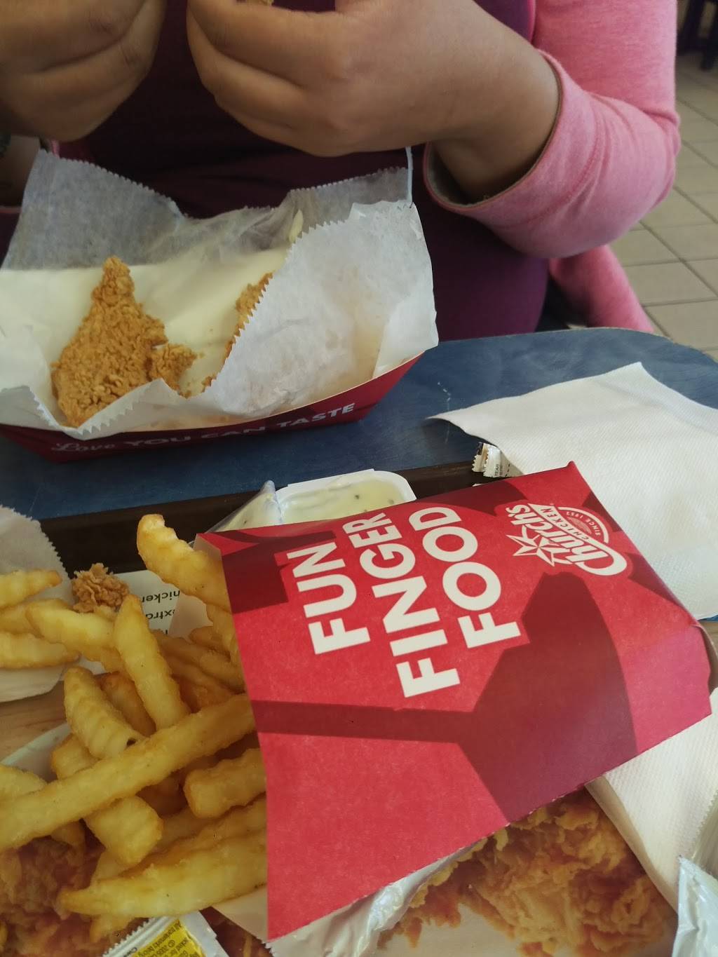 Churchs Chicken | restaurant | 925 E Tidwell Rd, Houston, TX 77022, USA | 7136920247 OR +1 713-692-0247