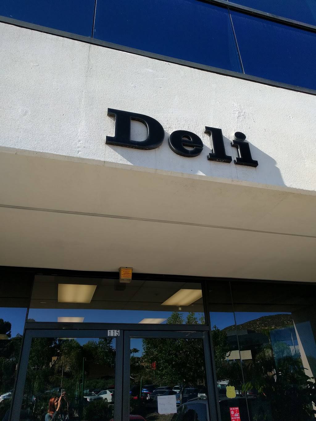 Summers Deli & Catering | restaurant | 16885 Via Del Campo Ct #115, San Diego, CA 92127, USA | 8586734004 OR +1 858-673-4004