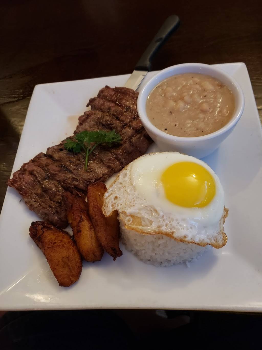 El Tayta Peruvian Bistro | restaurant | 17040 Collins Ave, Sunny Isles Beach, FL 33160, USA | 3059571990 OR +1 305-957-1990