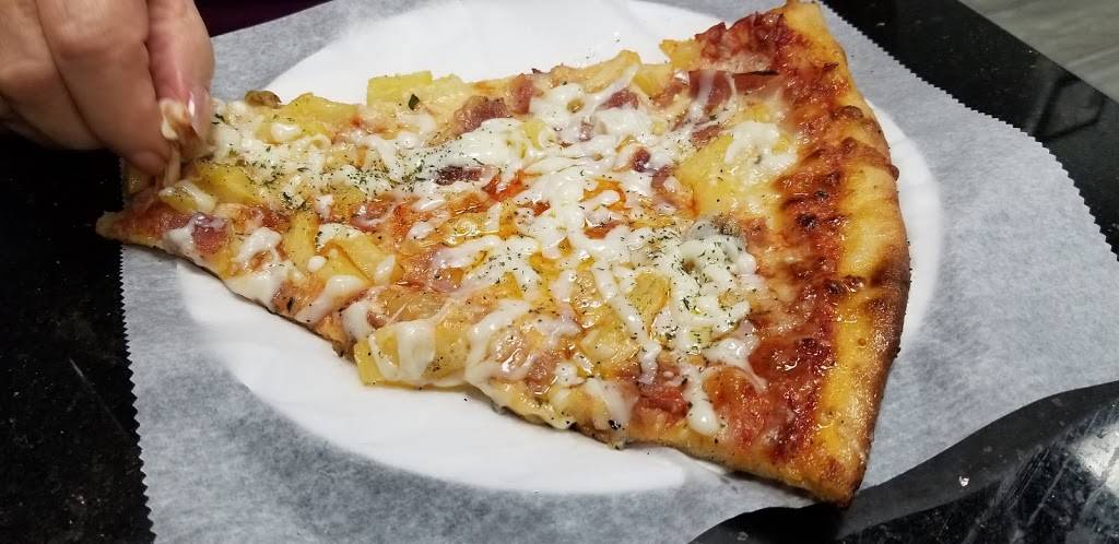 Nina’s Pizzeria | restaurant | 2822 E Osceola Pkwy, Kissimmee, FL 34743, USA | 4072014014 OR +1 407-201-4014