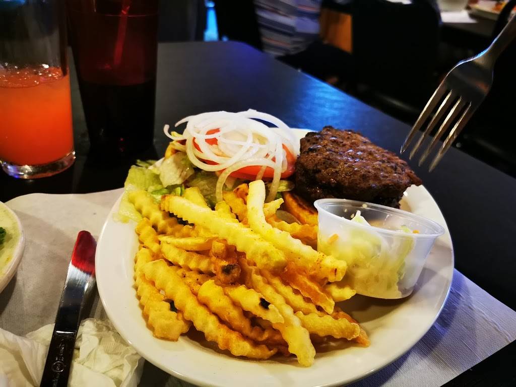 Sayner Pub | restaurant | 2962 WI-155, Sayner, WI 54560, USA | 7155423647 OR +1 715-542-3647