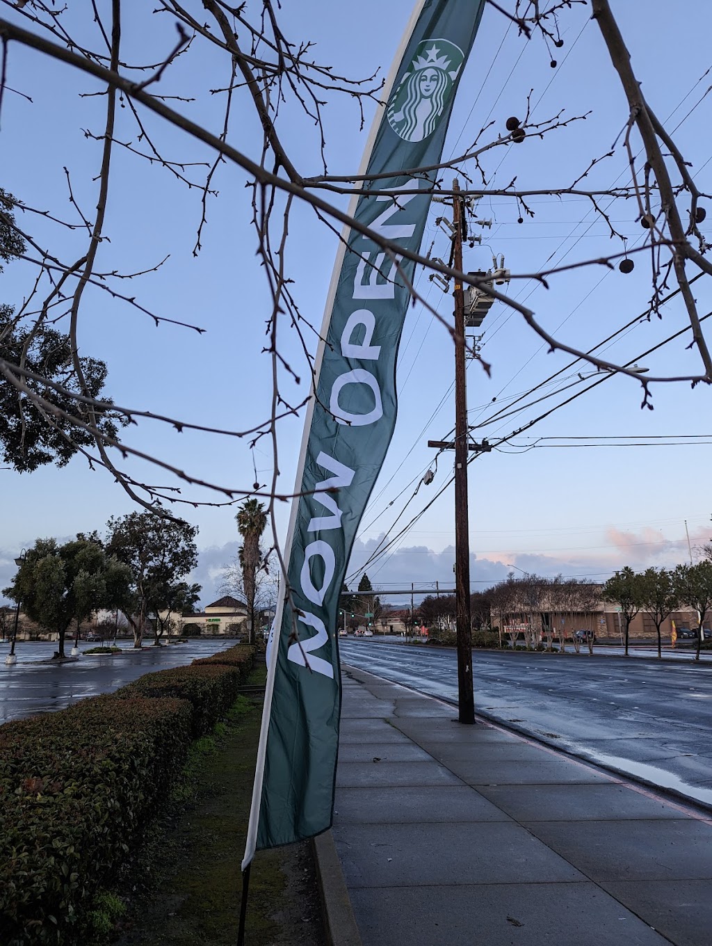 Starbucks | cafe | 2160 Monument Blvd, Concord, CA 94520, USA | 9258710291 OR +1 925-871-0291