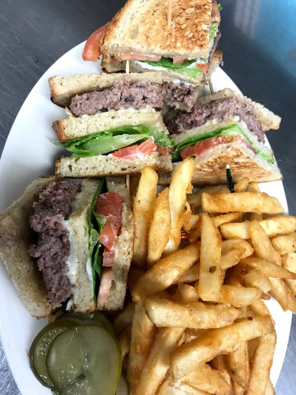 Valentis Pizza & Grinders | restaurant | 1 Cooper St, Agawam, MA 01001, USA | 4137864852 OR +1 413-786-4852