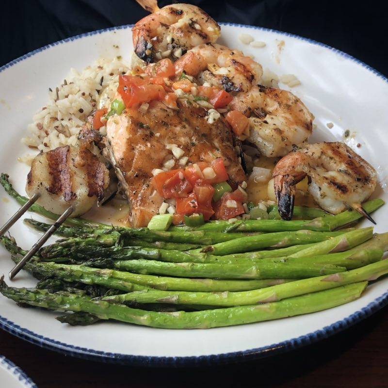 Red Lobster | restaurant | 1100 Buckeye Ave, Ames, IA 50010, USA | 5152322922 OR +1 515-232-2922