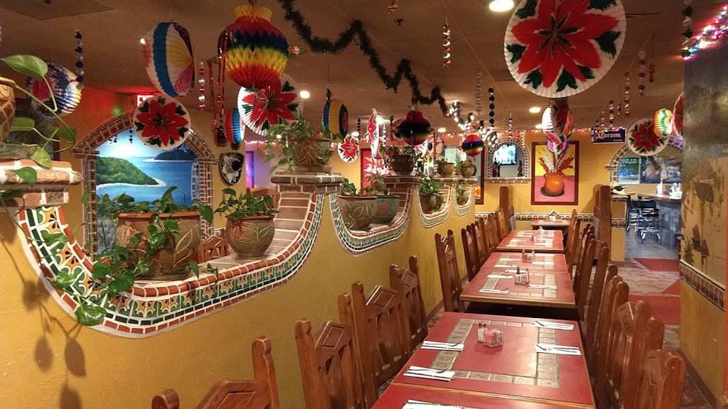 Ixtapa | restaurant | 321 Westfield St, Silverton, OR 97381, USA | 5038749111 OR +1 503-874-9111