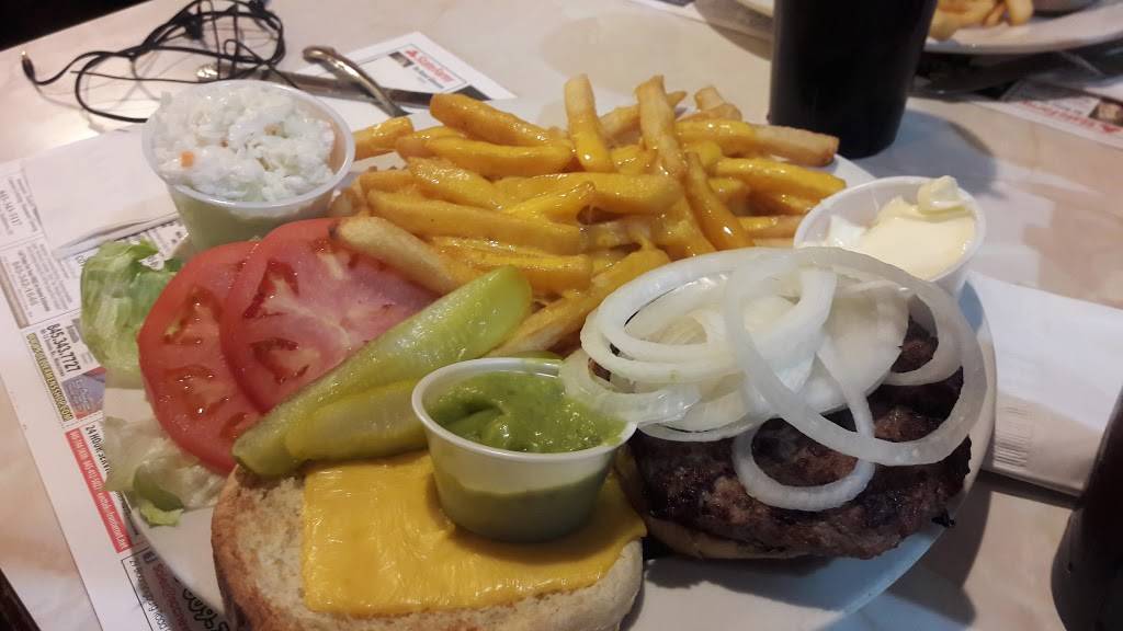 Americana Diner | restaurant | 420 NY-211, Middletown, NY 10940, USA | 8453446060 OR +1 845-344-6060