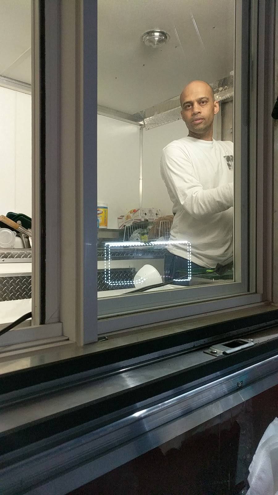 Kabsah Factory | restaurant | 7919 Westheimer Rd, Houston, TX 77063, USA | 3465612494 OR +1 346-561-2494