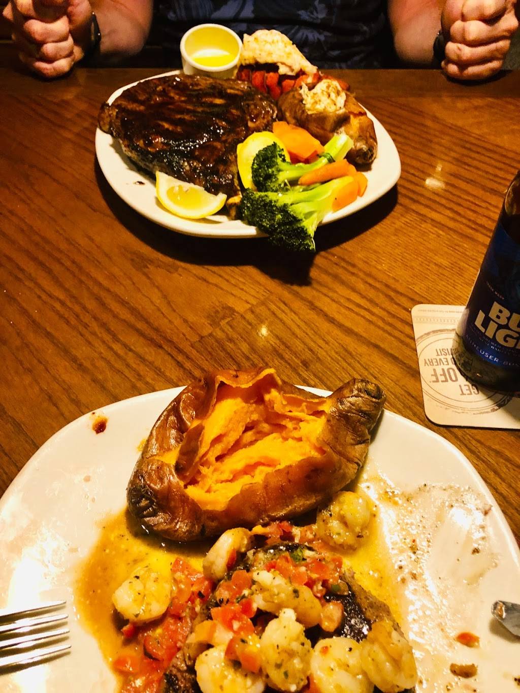 Outback Steakhouse | restaurant | 4910 Tamiami Trail N, Naples, FL 34103, USA | 2394347100 OR +1 239-434-7100