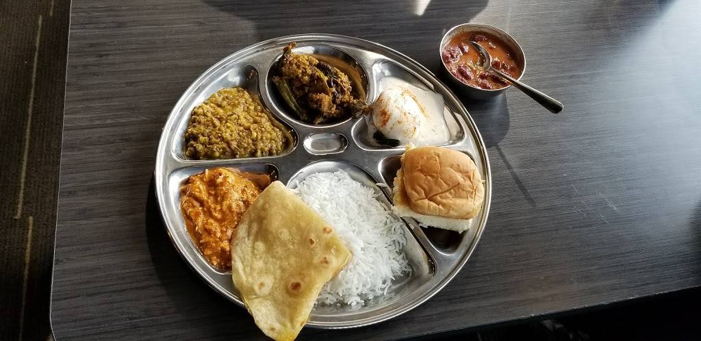 Krishna Catering & Restaurant | restaurant | 29206 Orchard Lake Rd, Farmington Hills, MI 48334, USA | 7345133663 OR +1 734-513-3663