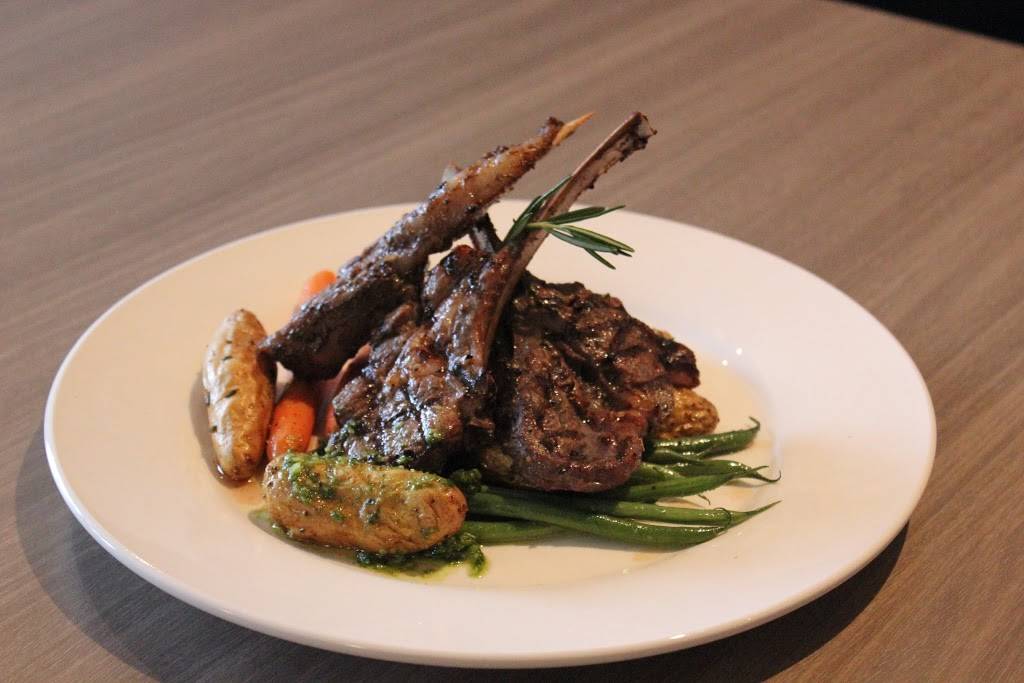 Fabulous Restaurant | restaurant | 2620 Rutherford Rd, Vaughan, ON L4K 0H1, Canada | 9055532099 OR +1 905-553-2099