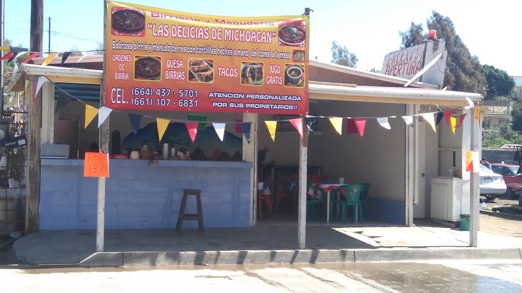 Birrieria Y Menuderia Las Delicias De Michoacan | restaurant | Prof David Sokolow 335, Las Lomitas, 22810 Ensenada, B.C., Mexico | 016644375701 OR +52 664 437 5701