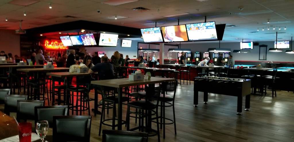 Racks Billiards Sports Bar and Grill | restaurant | 312 N Mall Entrance Rd, Sanford, FL 32771, USA | 4074497665 OR +1 407-449-7665