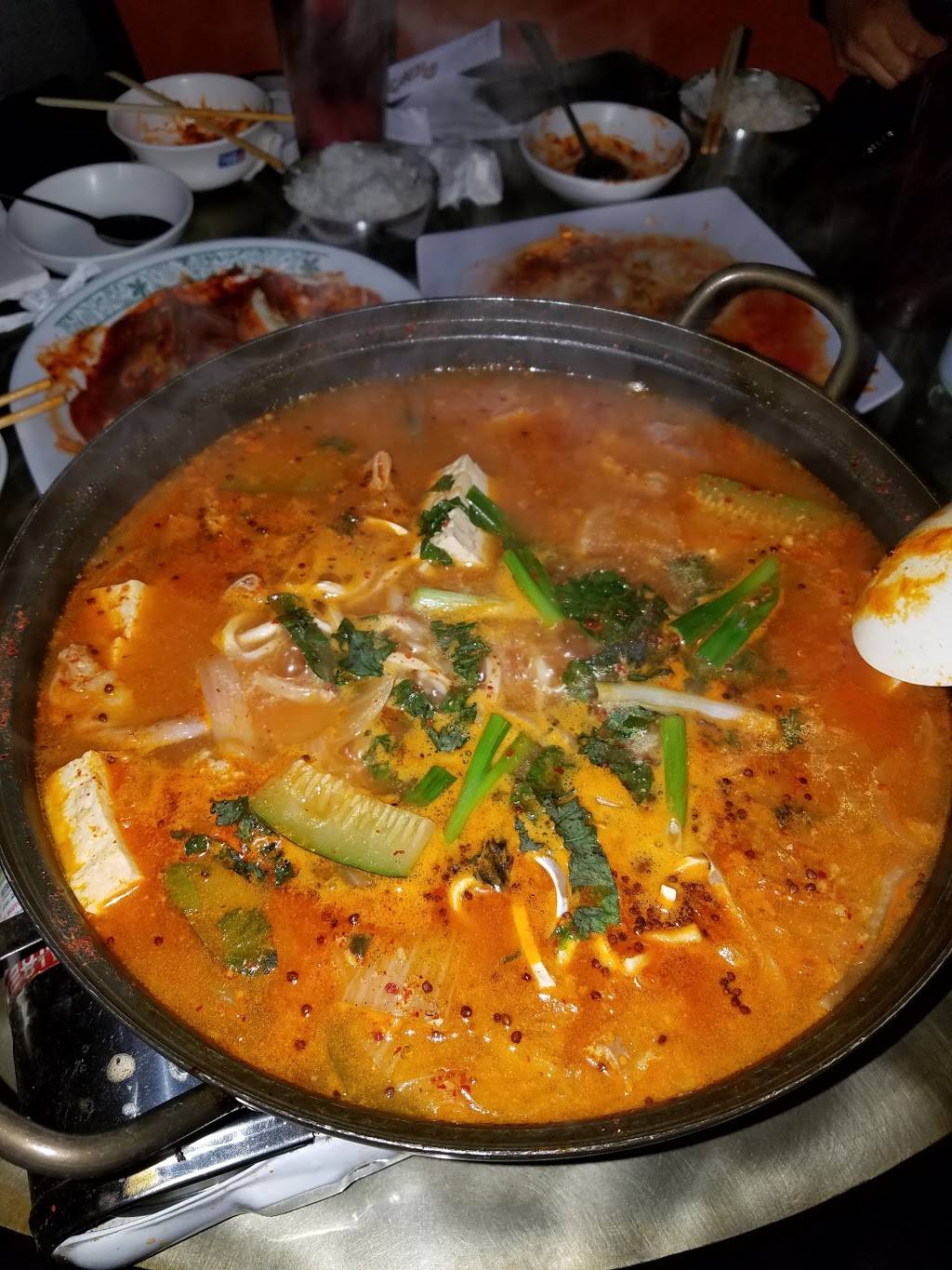 Dancen | restaurant | 5114 N Lincoln Ave, Chicago, IL 60625, USA | 7738782400 OR +1 773-878-2400