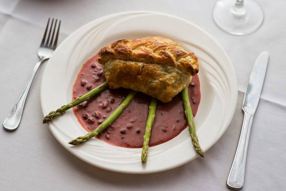 Al & Almas Supper Club and Charter Cruises | restaurant | 5201 Piper Rd, Mound, MN 55364, USA | 9524723098 OR +1 952-472-3098