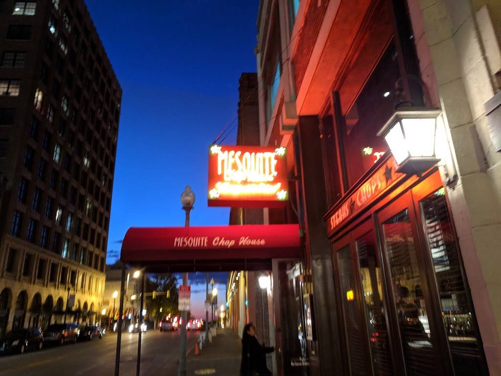 Mesquite Chop House | restaurant | 88 Union Ave, Memphis, TN 38103, USA | 9015275337 OR +1 901-527-5337