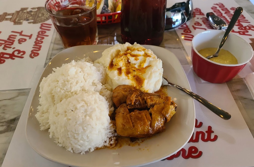 El Tumi De Oro Peruvian Restaurant & More | restaurant | 710 Fayetteville Rd, Van Buren, AR 72956, USA | 4795224808 OR +1 479-522-4808