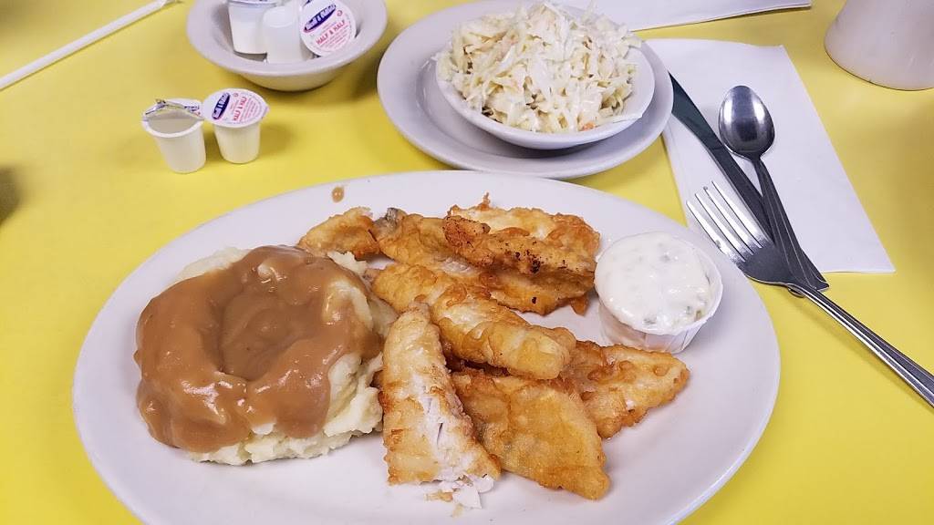 Georges Family Restaurant | restaurant | 1721 West Rd, Trenton, MI 48183, USA | 7346758680 OR +1 734-675-8680