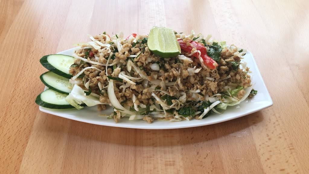 Hana Thai | restaurant | 740 Broadway, South Portland, ME 04106, USA | 2077999997 OR +1 207-799-9997