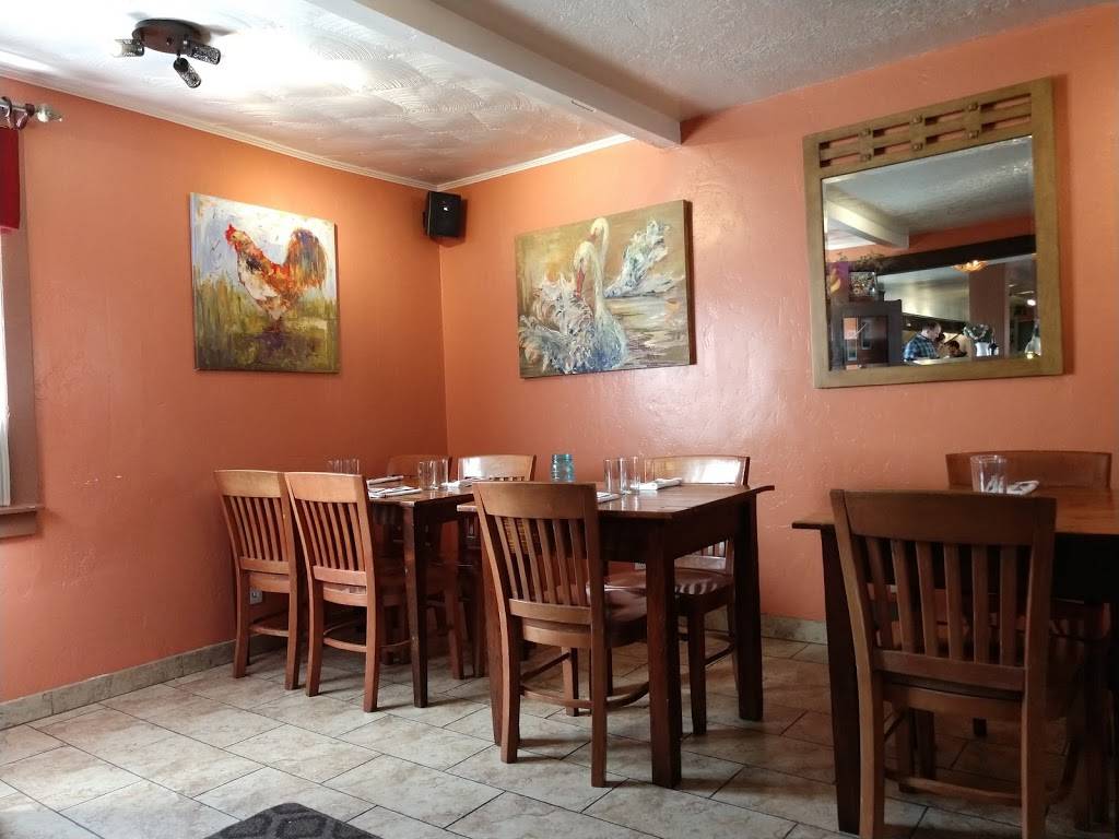 Backyard | restaurant | 6566 Front St, Forestville, CA 95436, USA | 7078208445 OR +1 707-820-8445