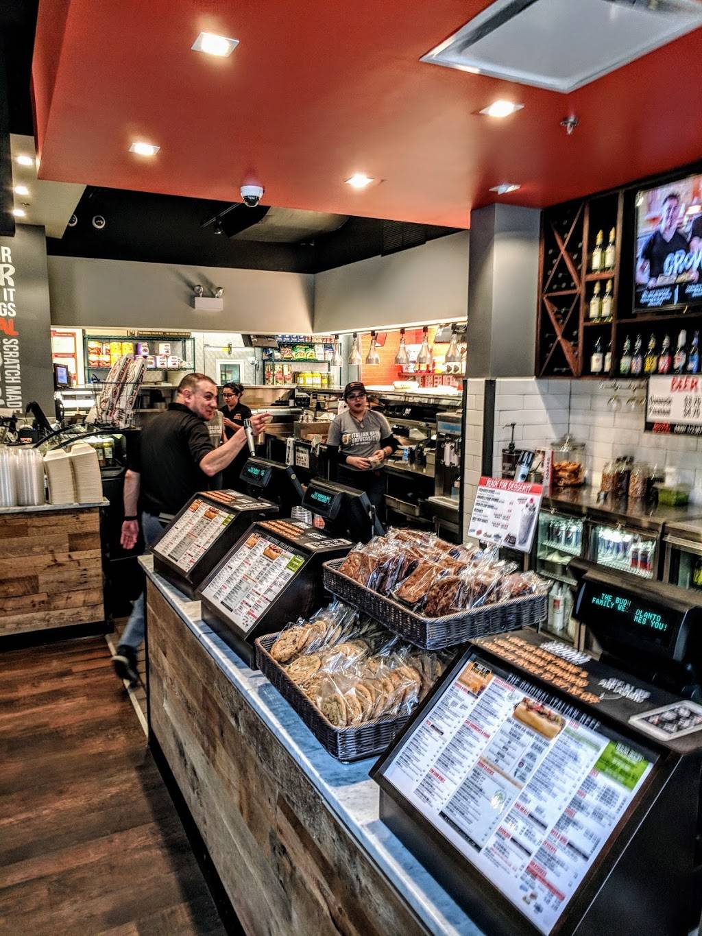 Buona | restaurant | 613 N McClurg Ct, Chicago, IL 60611, USA | 3126430677 OR +1 312-643-0677