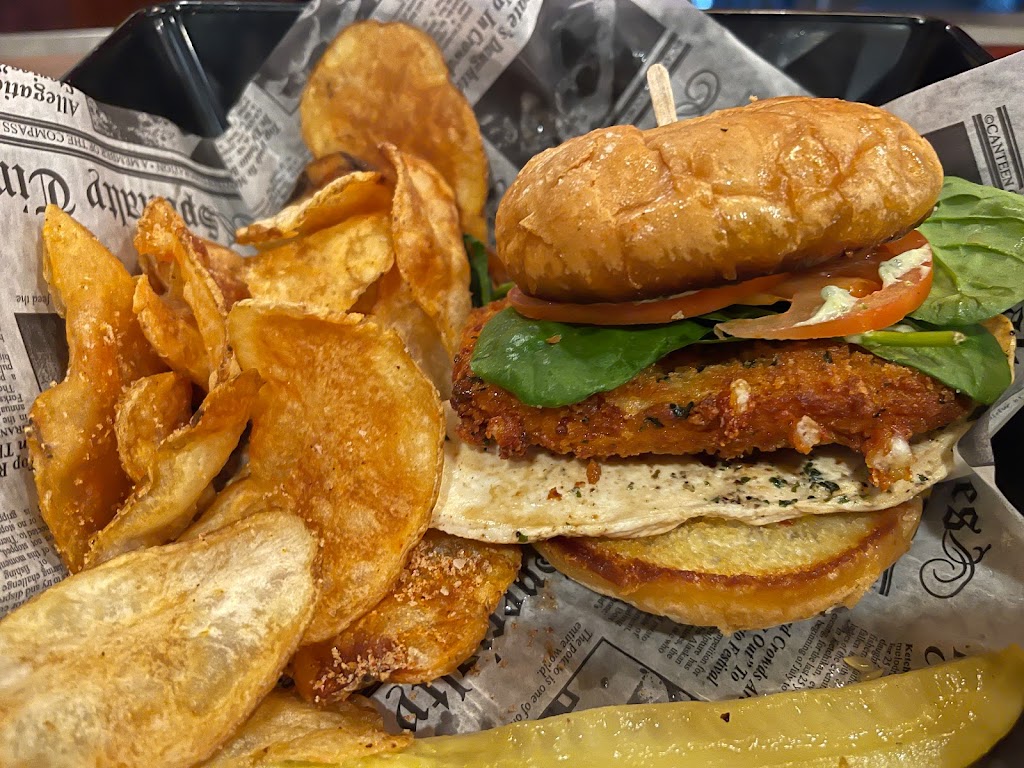 The Roost | restaurant | W Main Dr, Erie, PA 16504, USA | 8148242402 OR +1 814-824-2402