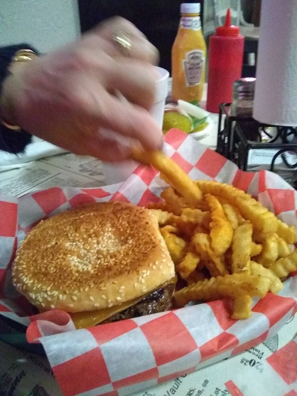 Fat Larrys | restaurant | 7537 US-70, Bartlett, TN 38133, USA | 9013861900 OR +1 901-386-1900