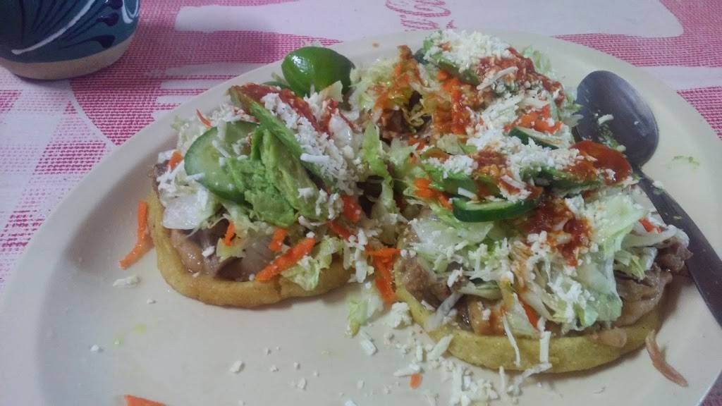 El Tejabán Cenaduria | restaurant | Calle Diez 470_A, Zona Centro, 22800 Ensenada, B.C., Mexico | 016461759510 OR +52 646 175 9510