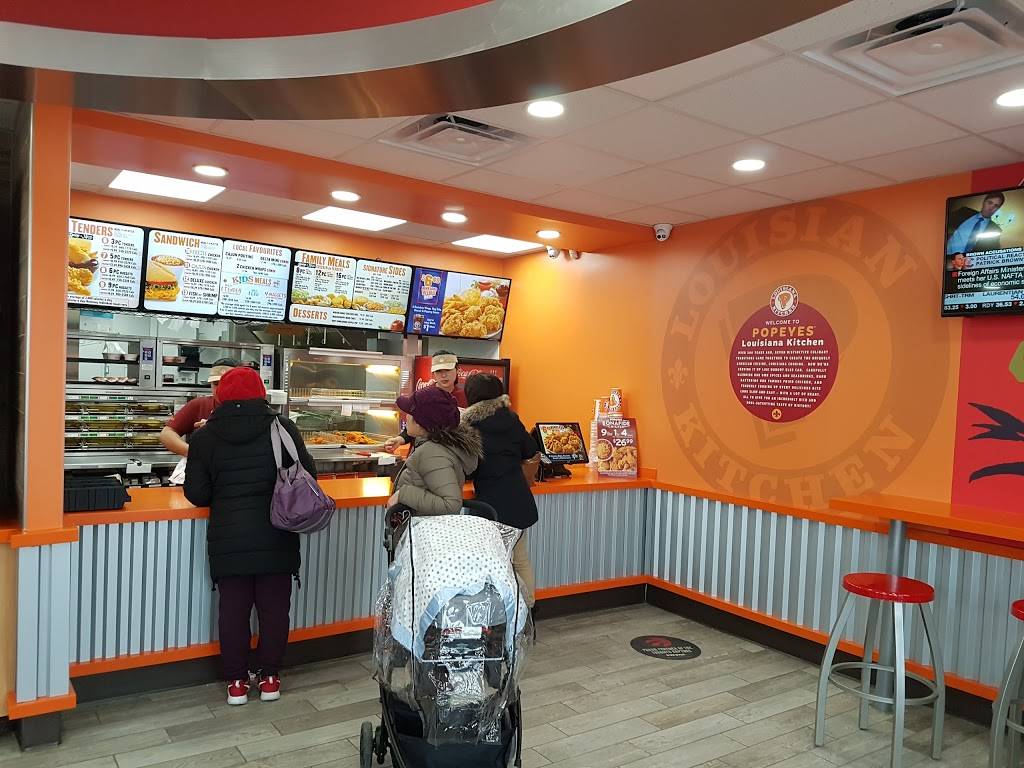 Popeyes Louisiana Kitchen - Bathurst & Wilson | restaurant | 3790 Bathurst St, North York, ON M3H 3M9, Canada | 6473504994 OR +1 647-350-4994