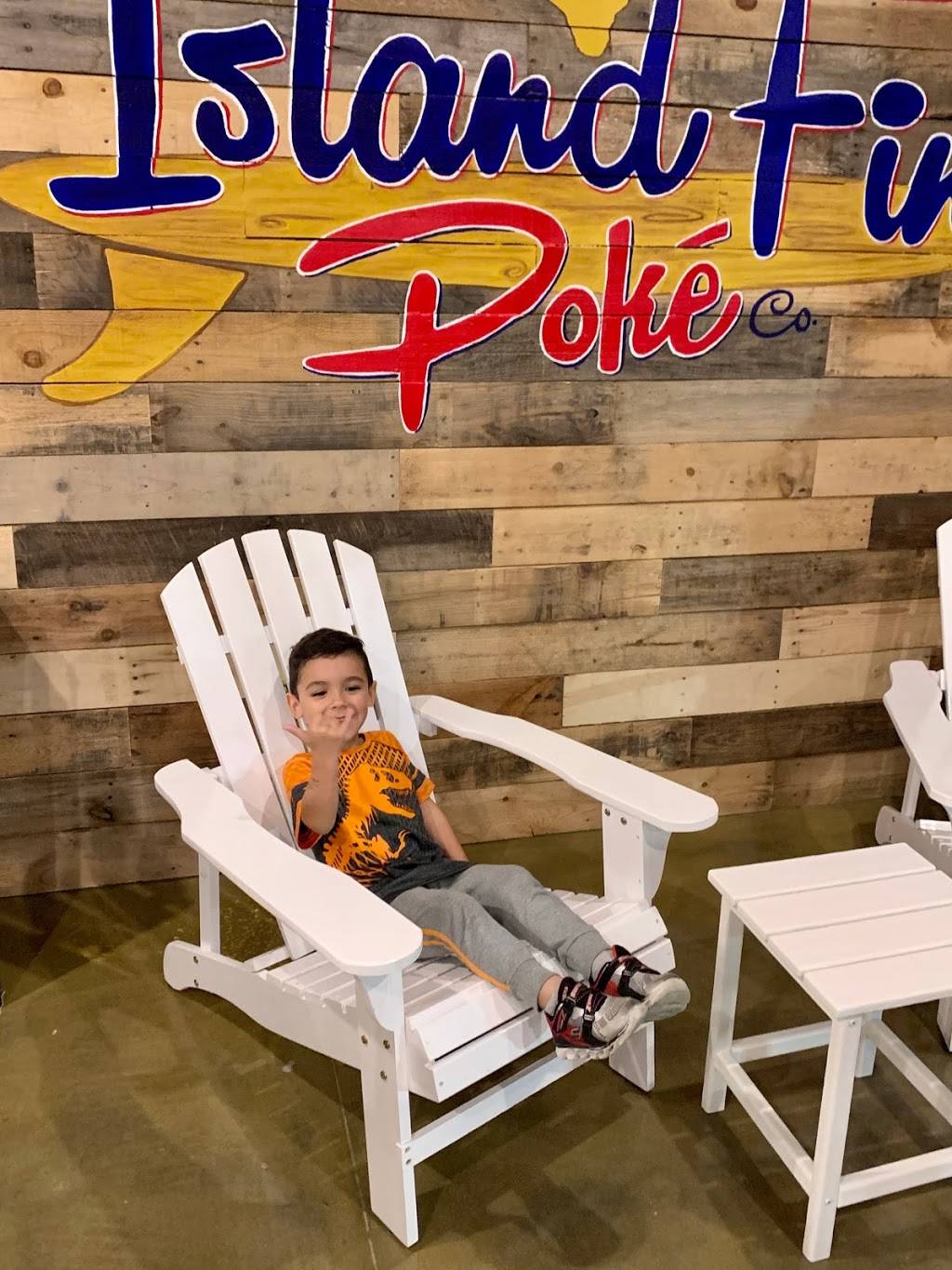 Island Fin Poke Company Wesley Chapel | restaurant | 6417 E County Line Rd #101, Tampa, FL 33647, USA | 8135758002 OR +1 813-575-8002