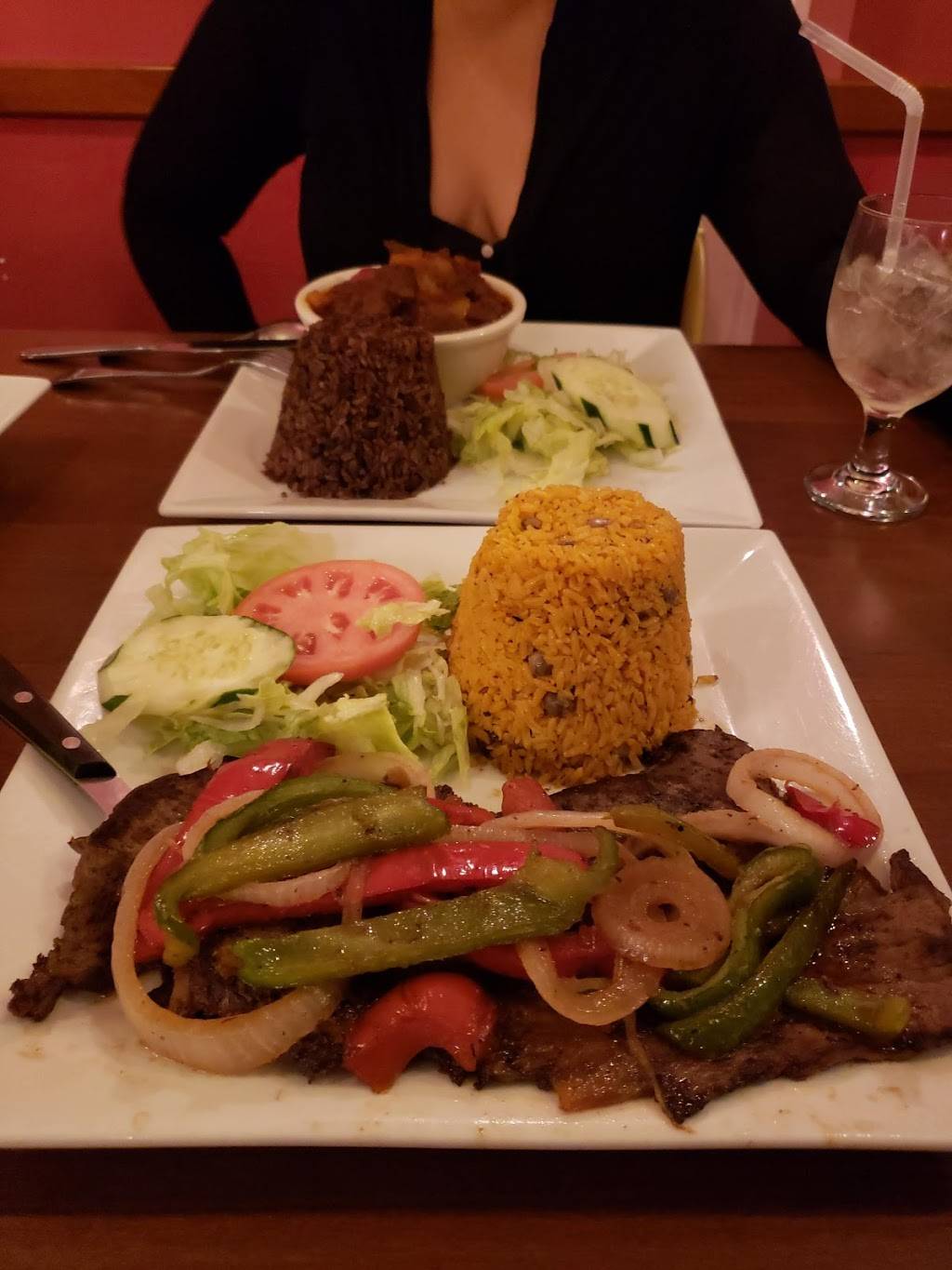 Merengue Restaurant | restaurant | 156 Blue Hill Avenue, Boston, MA 02125, USA | 6174455403 OR +1 617-445-5403