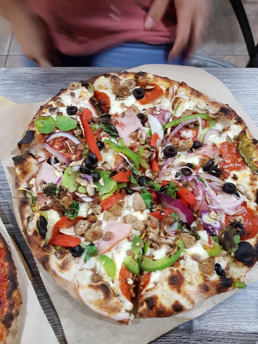 Woodstone Pizzeria | restaurant | Chino Hills, CA 91709, USA | 9093930113 OR +1 909-393-0113