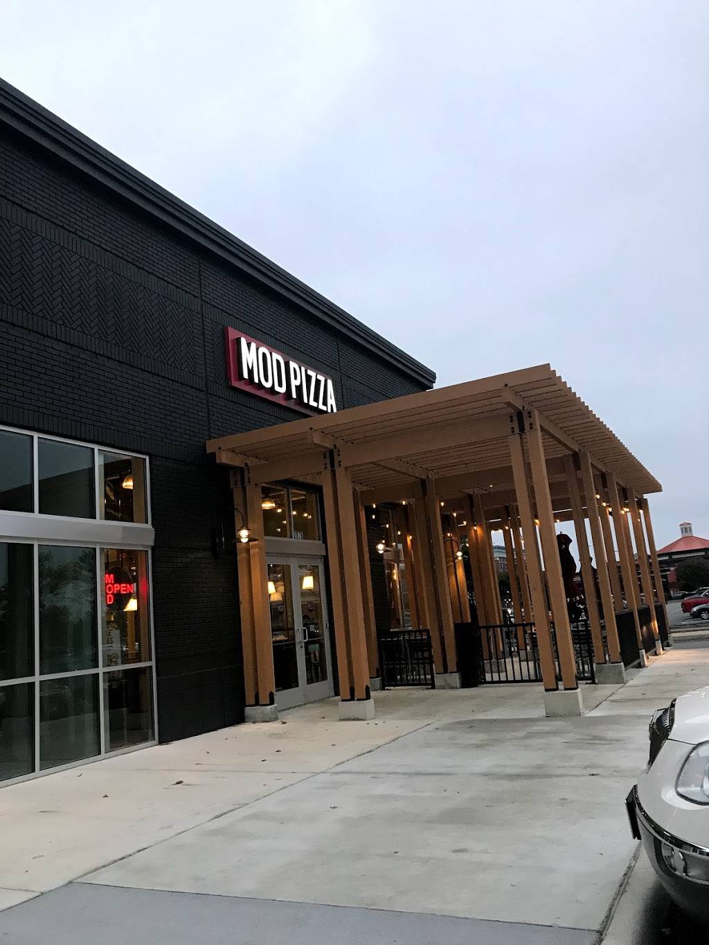 MOD Pizza | restaurant | 2878 Kilgore Ave, Hampton, VA 23666, USA | 7575043860 OR +1 757-504-3860
