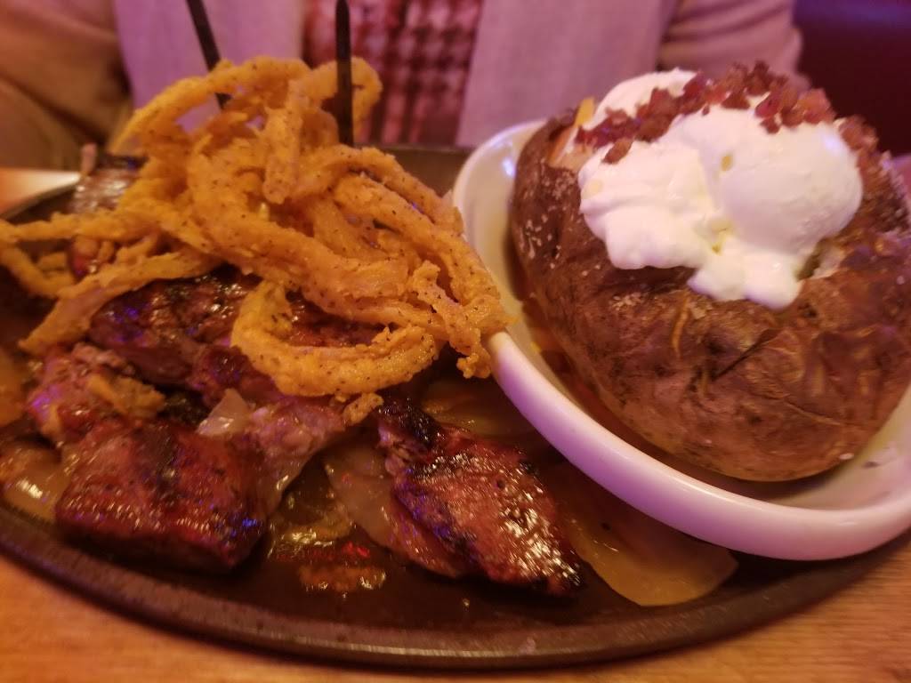 Logans Roadhouse | restaurant | 2336 W Roosevelt Blvd, Monroe, NC 28110, USA | 7042257240 OR +1 704-225-7240