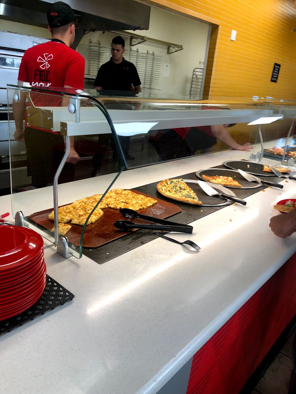 Cicis | meal takeaway | 410 W 49th St Unit 107, Hialeah, FL 33012, USA | 3058225151 OR +1 305-822-5151