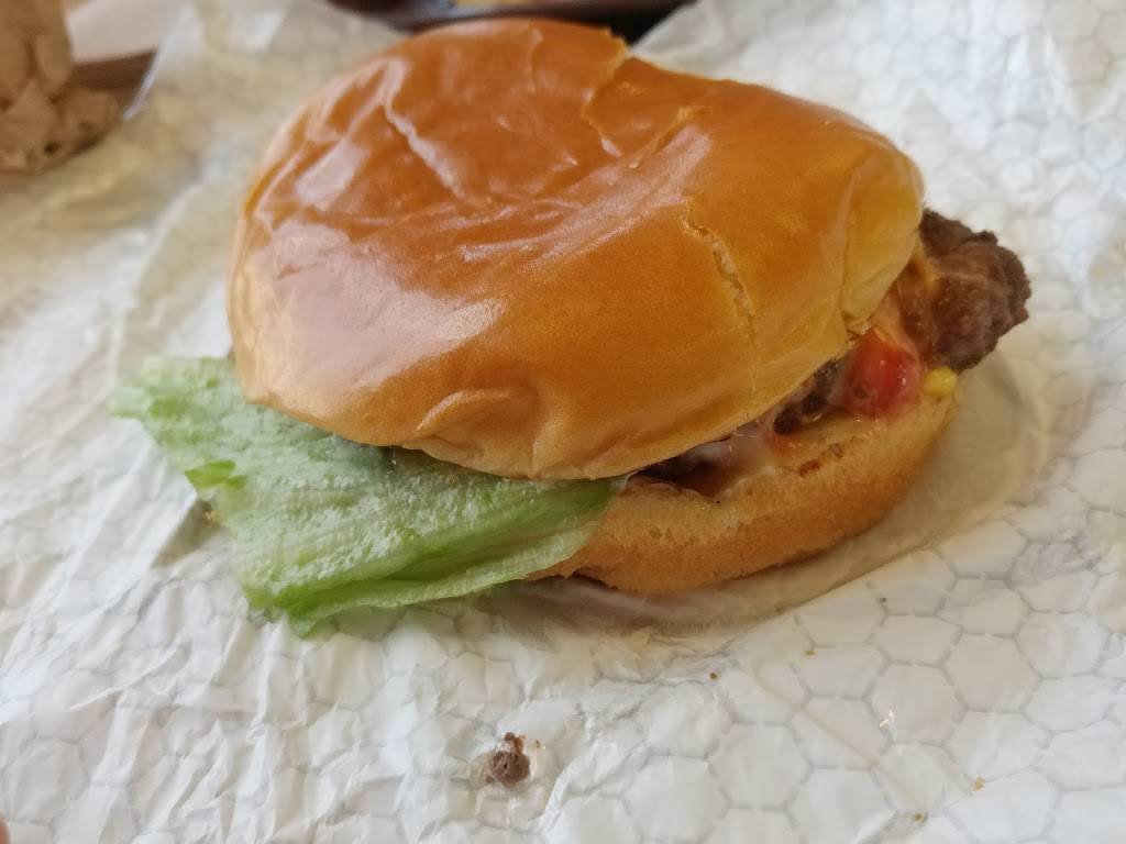 Wendys | restaurant | 3100 Western Branch Blvd, Chesapeake, VA 23321, USA | 7574847076 OR +1 757-484-7076