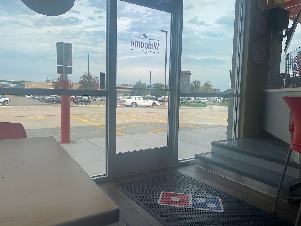 Dominos | restaurant | 530 N Eastgate Ave, Springfield, MO 65802, USA | 4175222330 OR +1 417-522-2330