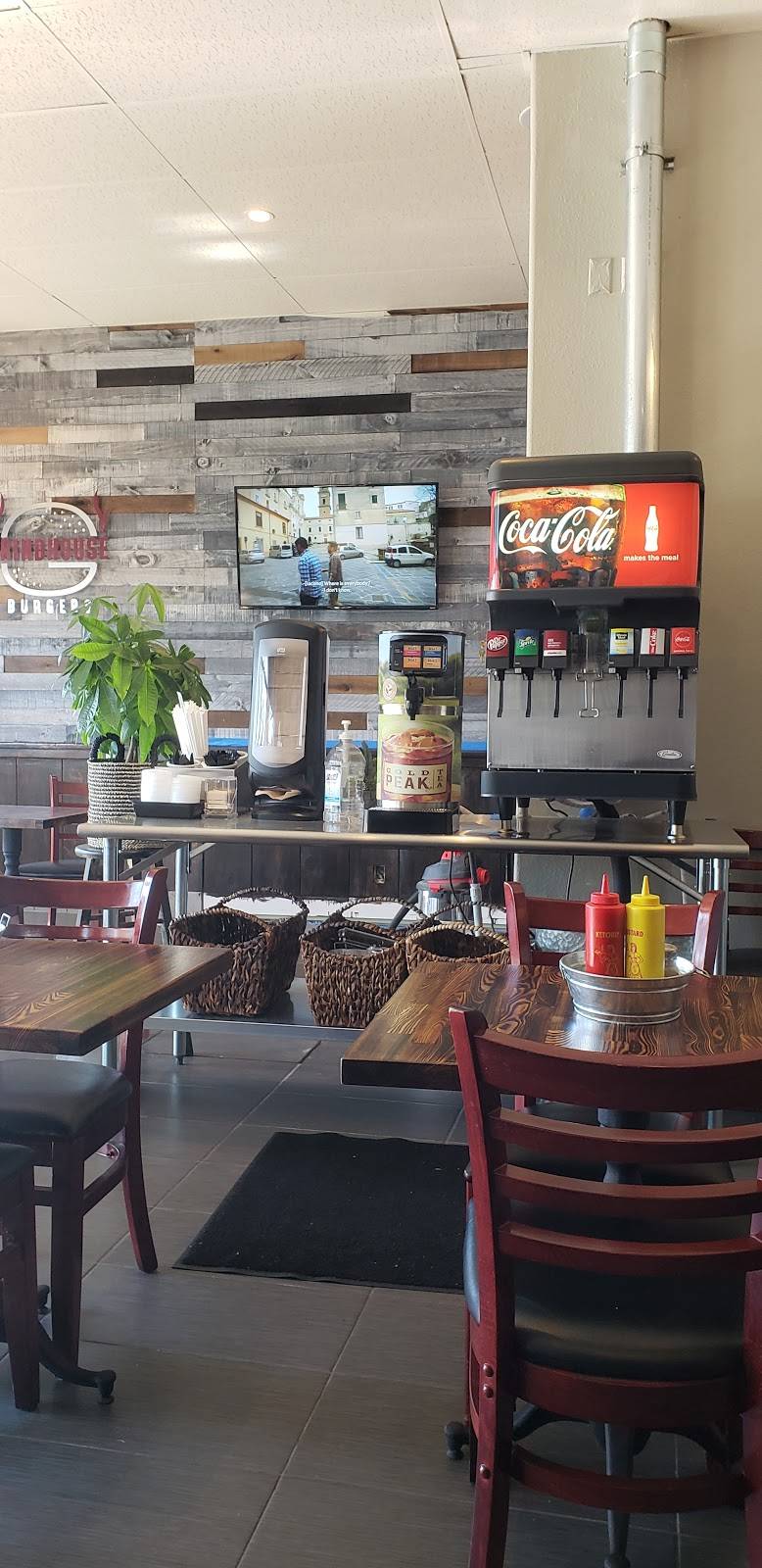 Gastro Grind Burgers | restaurant | 73850 CA-111 #B, Palm Desert, CA 92260, USA | 7604040300 OR +1 760-404-0300
