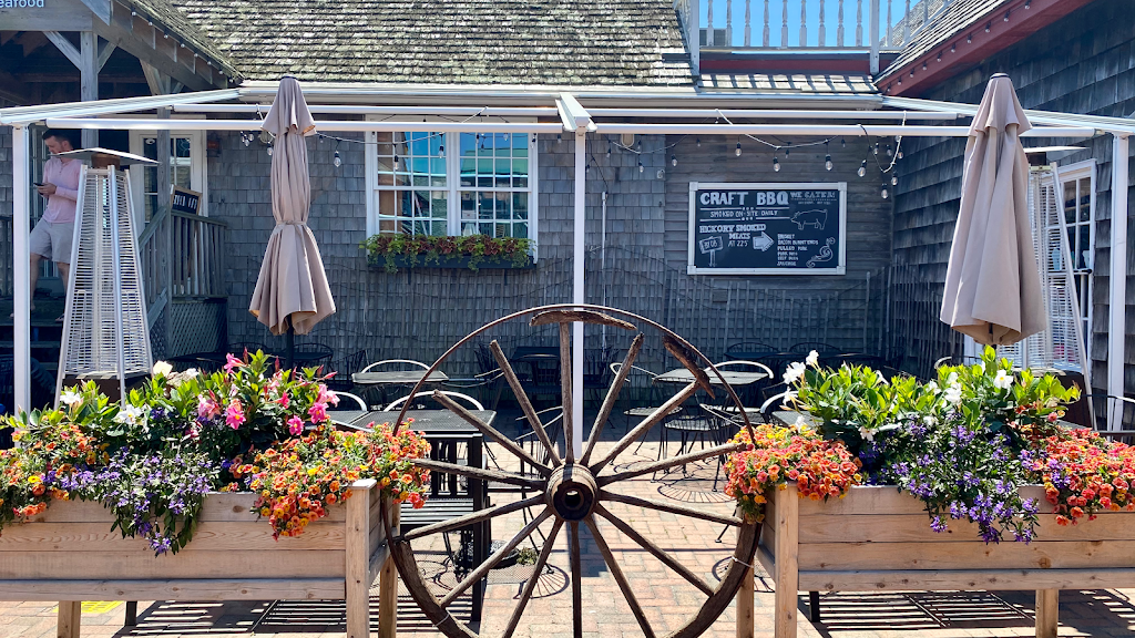 Iron Oak Smokehouse | restaurant | 325 W 9th St Unit 23, Beach Haven, NJ 08008, USA | 5089423067 OR +1 508-942-3067