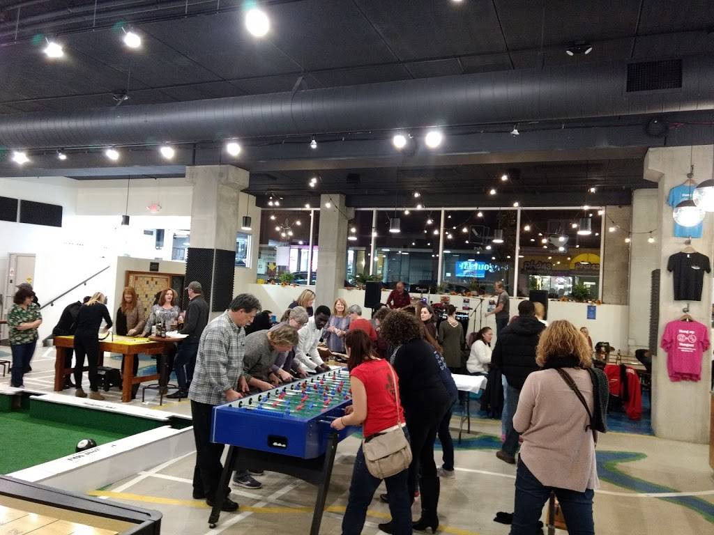 Hangout MKE Cafe & Lounge Co. | cafe | 1819 N Farwell Ave, Milwaukee, WI 53202, USA | 4148081006 OR +1 414-808-1006