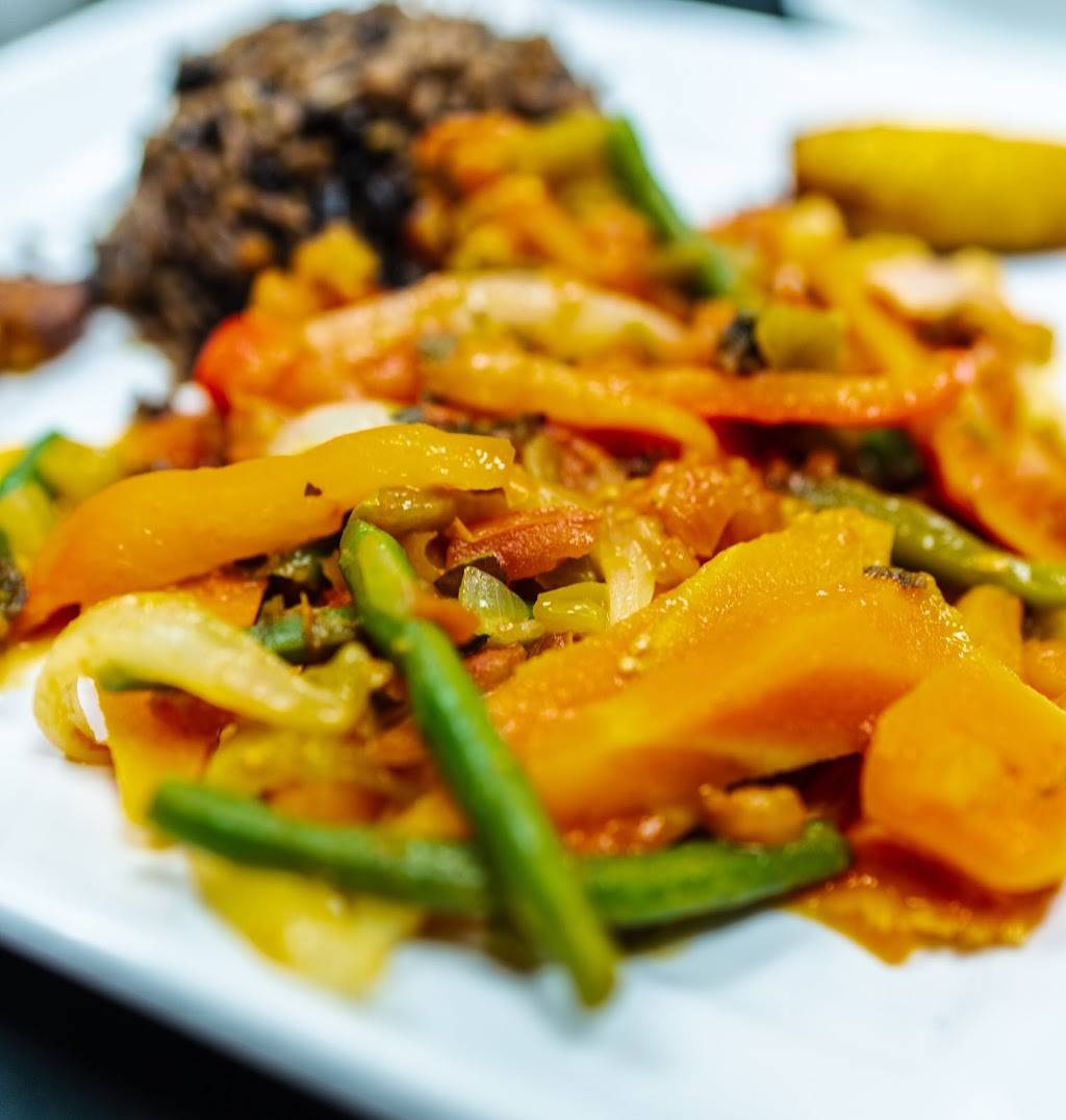 The Latin Pig | restaurant | 6500 Cascades Ct Suite 100, The Colony, TX 75056, USA | 2144691227 OR +1 214-469-1227